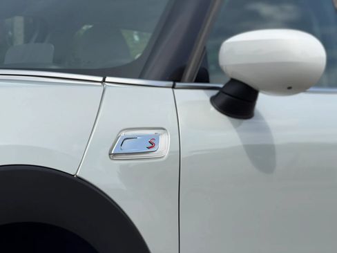 Used 2023 MINI Cooper Clubman S FWD image 13