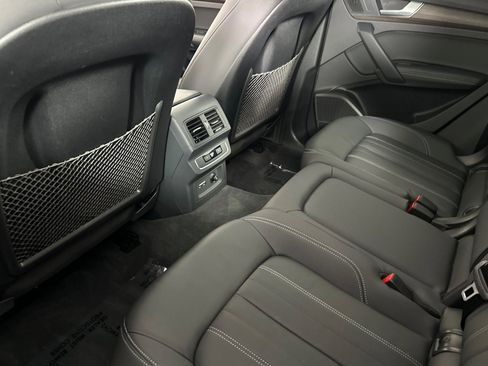 Used 2022 Audi Q5 2.0T Premium Plus image 11