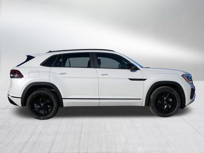 New 2026 Volkswagen Atlas Cross Sport SEL R-Line