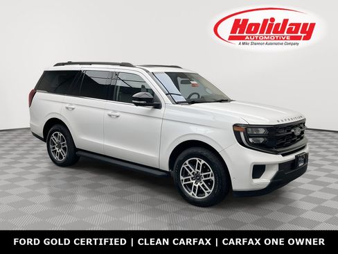 Certified 2025 Ford Expedition Active AWD/4WD image 1