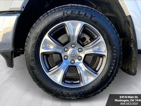 Used 2022 RAM 1500 Laramie image 32