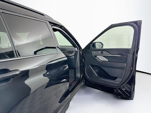 Used 2025 Ford Explorer ST AWD/4WD image 35