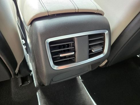 New 2026 Acura RDX SH-AWD image 17