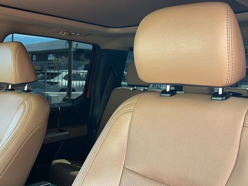 Certified 2022 Ford F250 Lariat w/ Lariat Value Package image 15