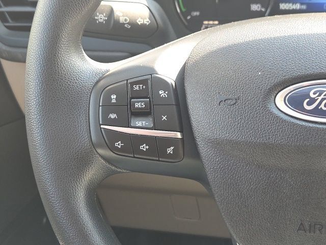 Used 2022 Ford Escape SE FWD image 33