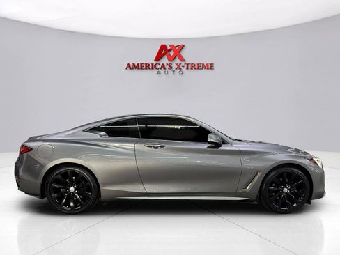 Used 2017 INFINITI Q60 3.0t w/ Premium Plus Package 3.0T AWD/4WD image 8