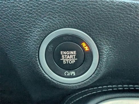 Used 2021 Dodge Challenger GT image 7