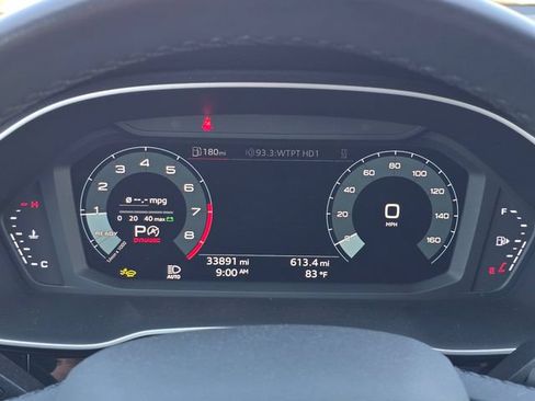 Used 2025 Audi Q3 2.0T Premium AWD/4WD image 18