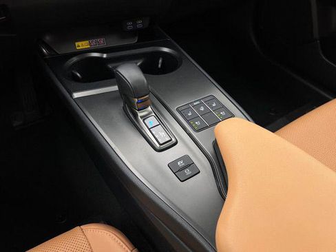Certified 2025 Lexus UX 300h AWD w/ Accessory Package (Z1) image 23