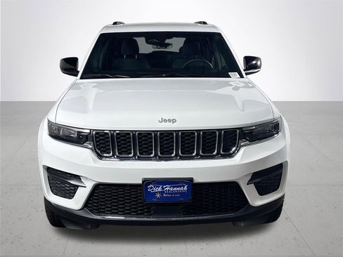 New 2025 Jeep Grand Cherokee Laredo X w/ Luxury Tech Group I image 3