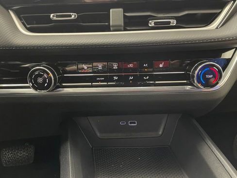 New 2026 Chevrolet Equinox LT AWD/4WD image 5