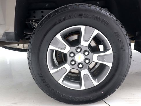 Used 2016 Chevrolet Colorado W/T w/ WT Convenience Package AWD/4WD image 29