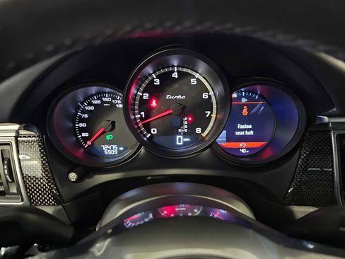 Used 2016 Porsche Macan Turbo w/ Premium Package Plus image 12