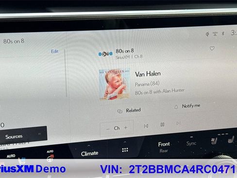 Used 2024 Lexus RX 350h image 28