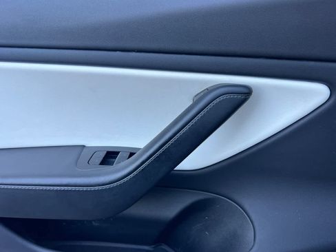 Used 2019 Tesla Model 3 Performance AWD/4WD image 12