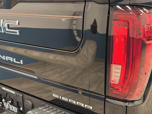 Used 2024 GMC Sierra 1500 Denali Ultimate AWD/4WD image 42