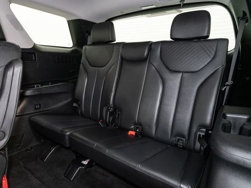 Used 2023 Hyundai Palisade SEL w/ Premium Package image 28