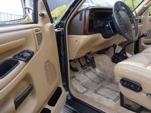 Used 1997 Dodge Ram 3500 Truck 4x4 Club Cab image 64