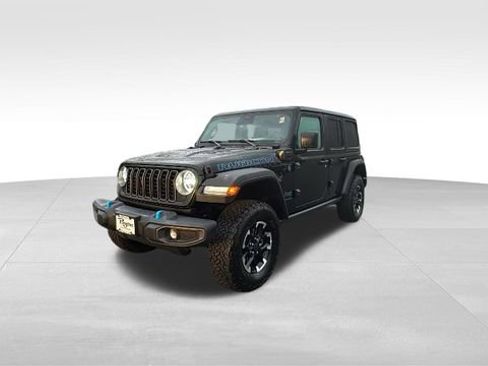 Used 2025 Jeep Wrangler Unlimited Rubicon 4xe w/ Safety Group image 3