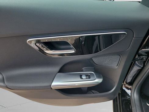 Certified 2026 Mercedes-Benz C 300 Sedan image 8