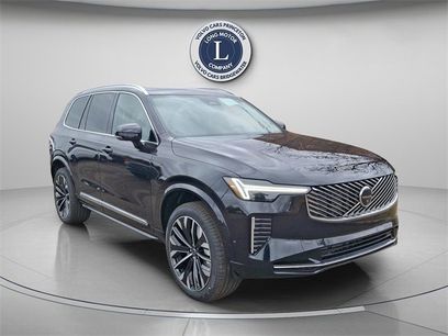New 2025 Volvo XC90 B6 Plus w/ Protection Package Premier