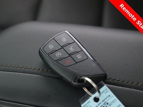 Used 2024 Chevrolet Tahoe High Country w/ Premium Package AWD/4WD image 3