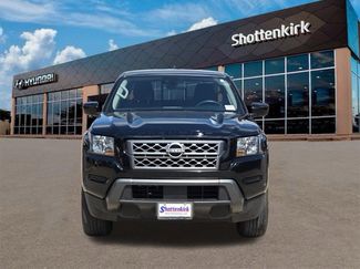 Used 2022 Nissan Frontier SV video 2