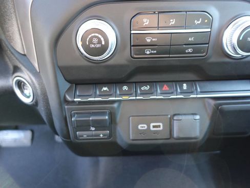 Used 2024 GMC Sierra 1500 Pro w/ Graphite Edition image 42