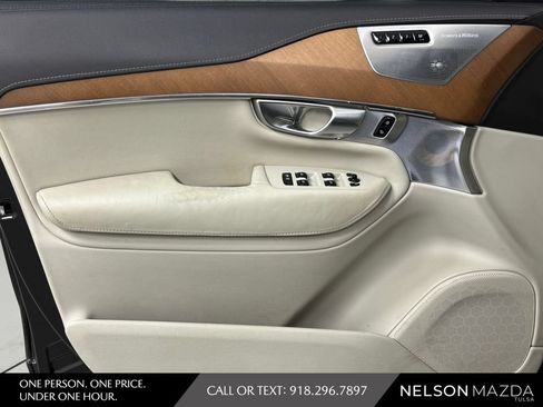 Used 2018 Volvo XC90 T6 Inscription w/ Convenience Package AWD/4WD image 19