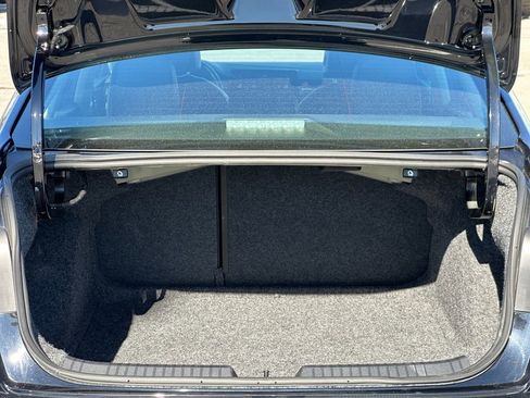 Used 2025 Volkswagen Jetta SE image 24