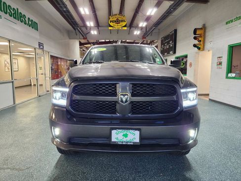 Used 2019 RAM 1500 Express w/ Wheel & Sound Group AWD/4WD image 3
