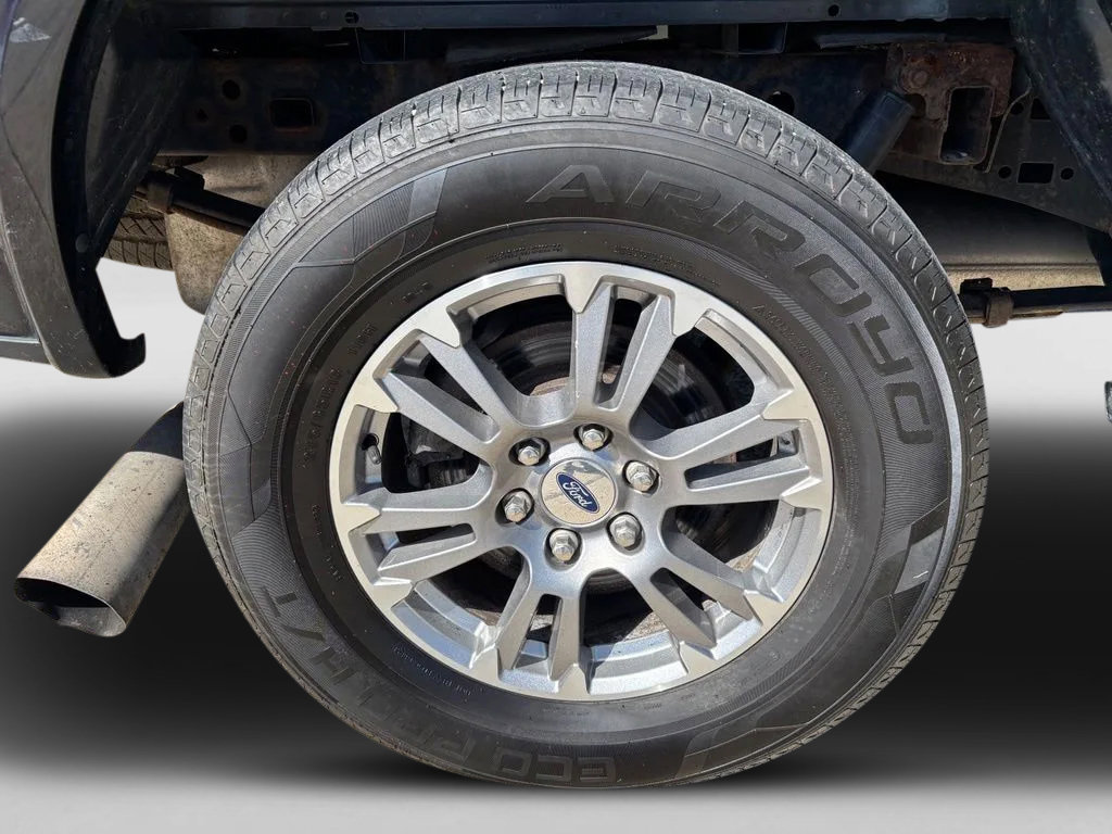 Used 2019 Ford F150 Lariat w/ Trailer Tow Package AWD/4WD image 13