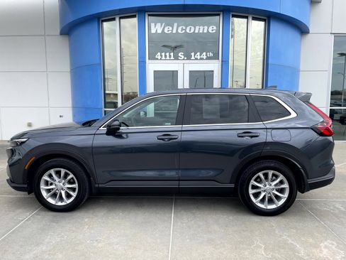 Used 2024 Honda CR-V EX-L image 1