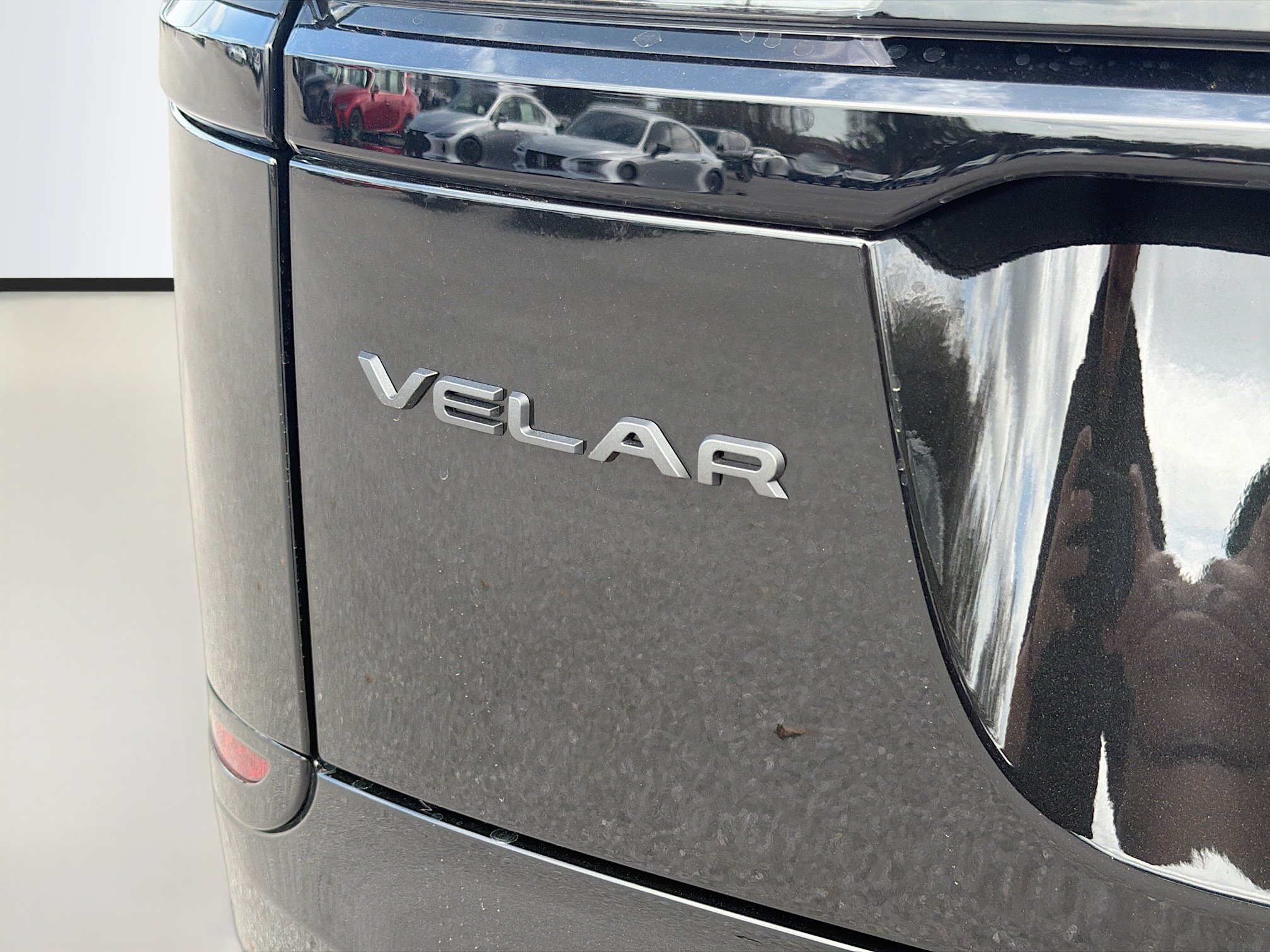 New 2026 Land Rover Range Rover Velar Dynamic SE AWD/4WD image 11