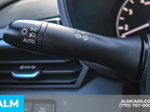 Used 2024 Nissan Altima 2.5 SV image 32