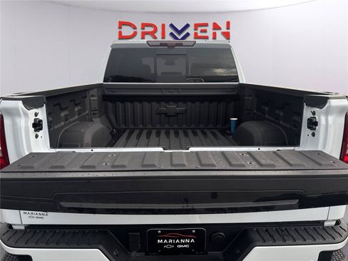New 2026 Chevrolet Silverado 1500 High Country AWD/4WD image 34