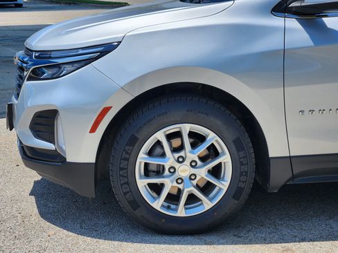 Used 2022 Chevrolet Equinox LT FWD image 25