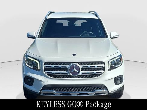 Used 2020 Mercedes-Benz GLB 250 image 2