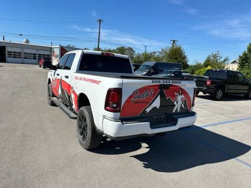 Used 2025 RAM 2500 Big Horn AWD/4WD image 7