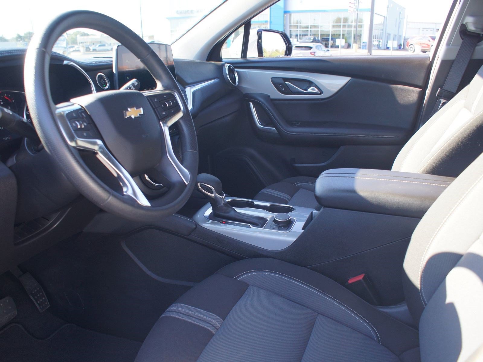 Used 2026 Chevrolet Blazer LT FWD image 13