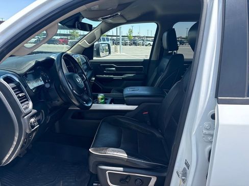 Used 2021 RAM 1500 Laramie AWD/4WD image 9