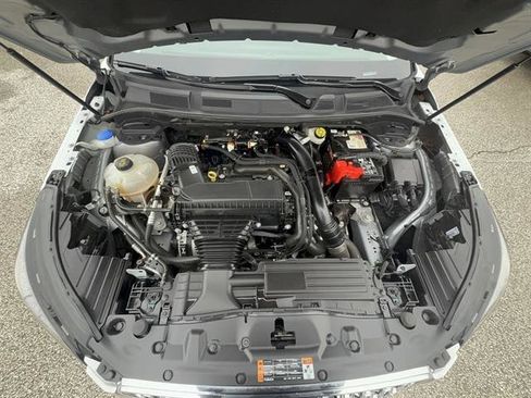 Used 2023 Lincoln Corsair AWD image 30