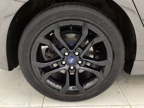 Used 2019 Ford Fusion SEL image 46