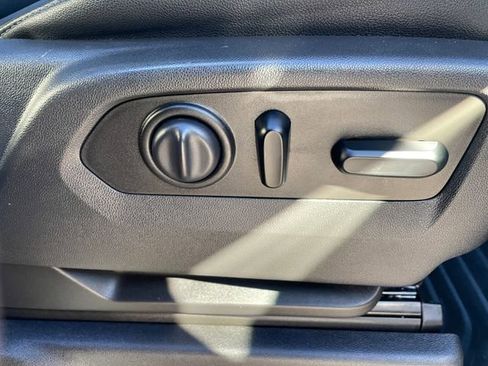 Used 2019 Chevrolet Silverado 1500 LTZ w/ LTZ Premium Package image 46