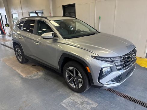 Used 2025 Hyundai Tucson SEL AWD/4WD image 1