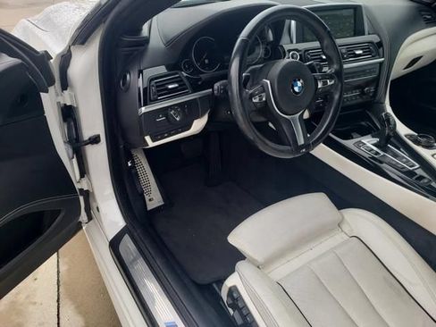 Used 2015 BMW 650i Convertible RWD image 10