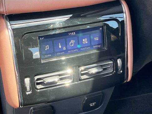Used 2025 Lincoln Aviator Reserve w/ Equipment Group 201A AWD/4WD image 27