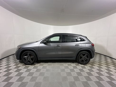 Used 2021 Mercedes-Benz GLA 250 GLA 250 image 4