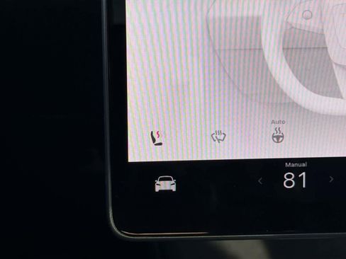 Used 2025 Tesla Model 3 Long Range image 22