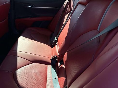 Used 2021 Toyota Camry XSE image 13